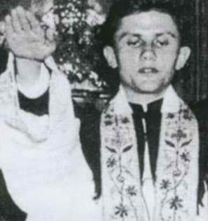 Benedict Nazi Salute