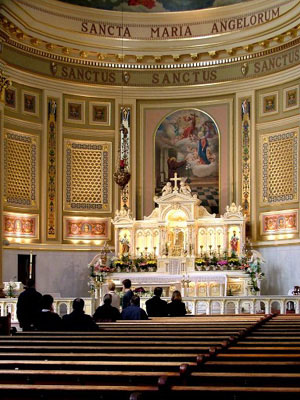 St. Mary of the Angels Chicago - heretical Sanctus markings 1